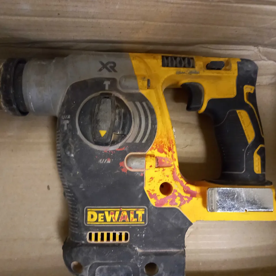 DEWALT DCH273 BRUSHLESS HAMMER DRILL