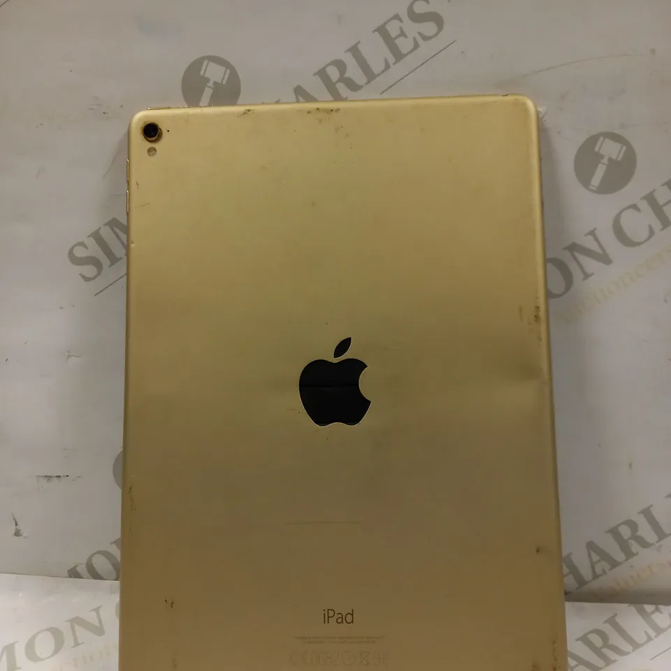 APPLE IPAD PRO 9.7 A1673