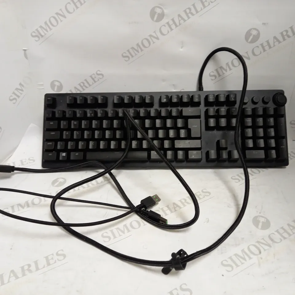 RAZER HUNTSMAN ELITE MECHANICAL GAMING KEYBOARD