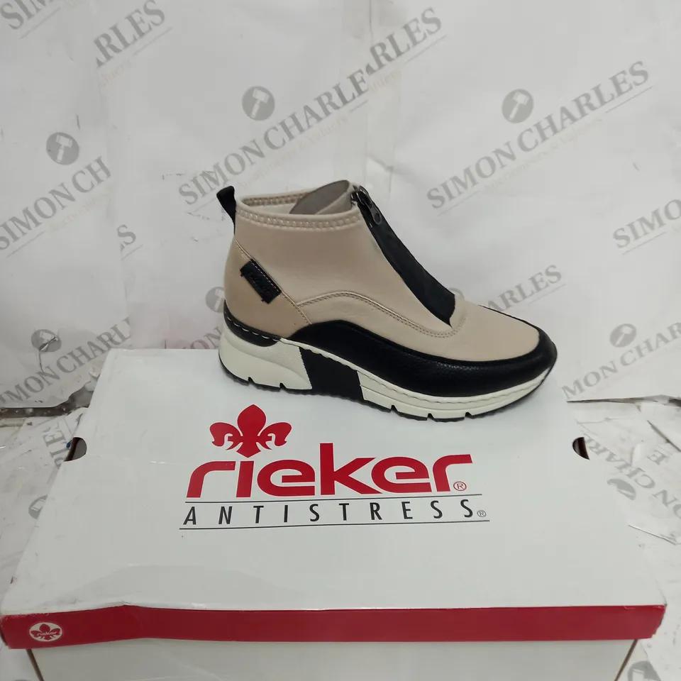 RIEKER HIGH TOP TRAINER OFF WHITE SIZE 5 - BOXED 
