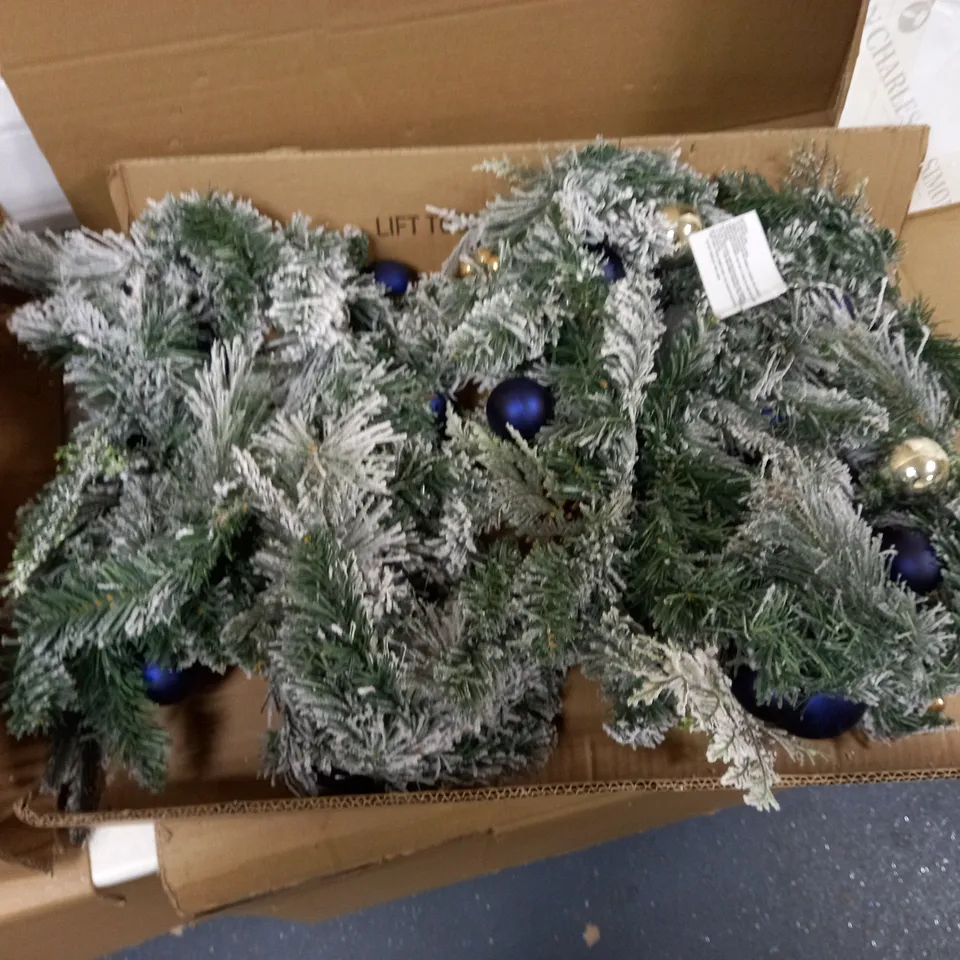 DESIGNER AUTUMN PRE-LIT BLACK LEAF GARLAND RRP £29.99