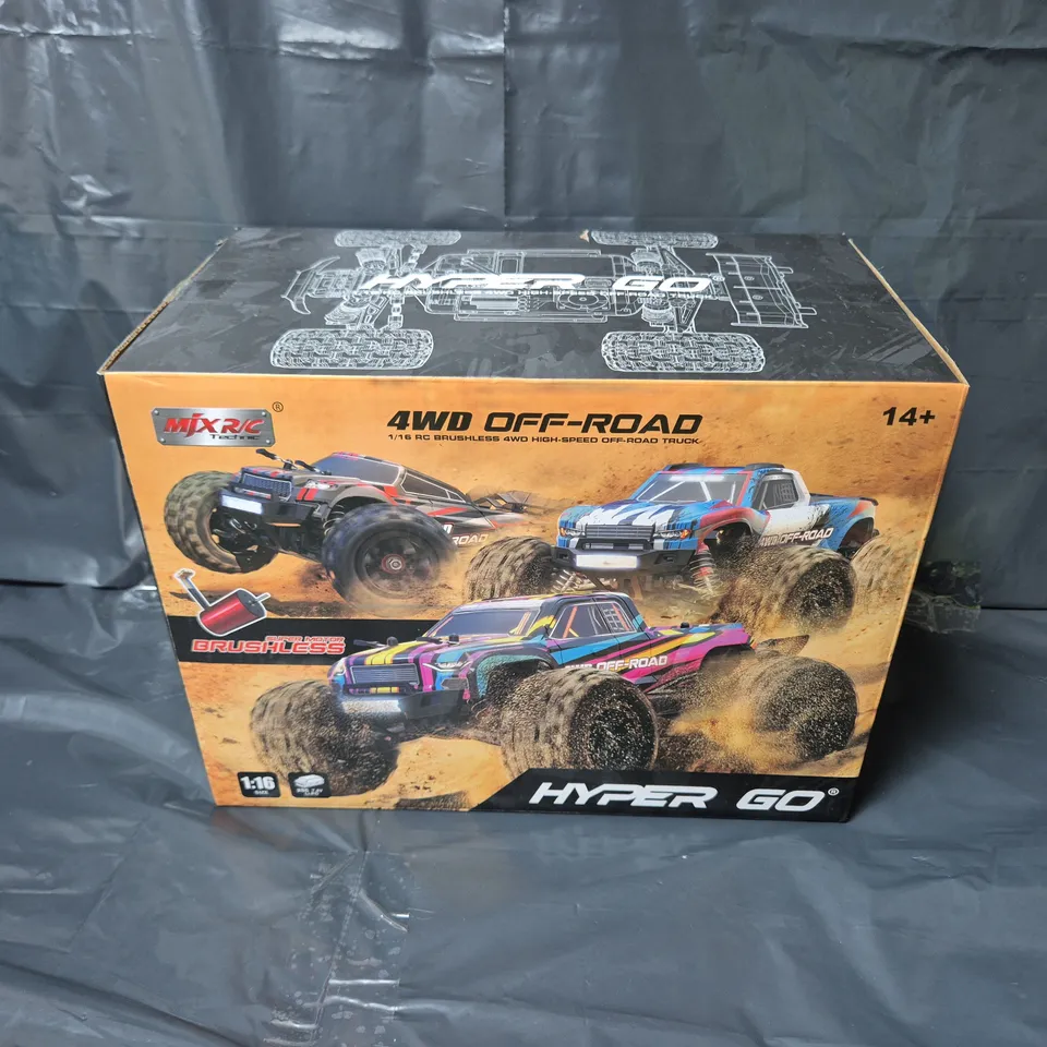 BOXED MJX R/C TECHNIC 4WD OFF-ROAD 4WD HIGH-SPEED OFF-ROAD TRUCK