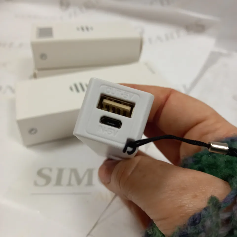 COMPANY BRANDED POWER BANKS 