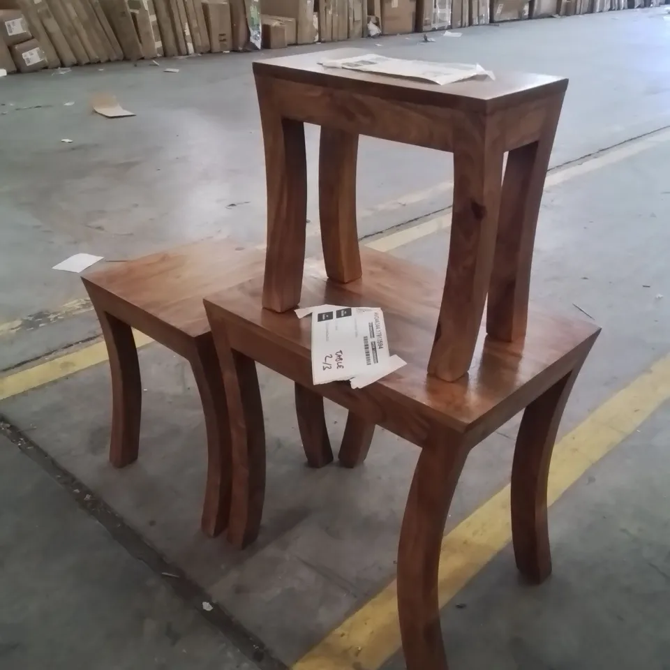 3 PEICE NEST OF TABLES