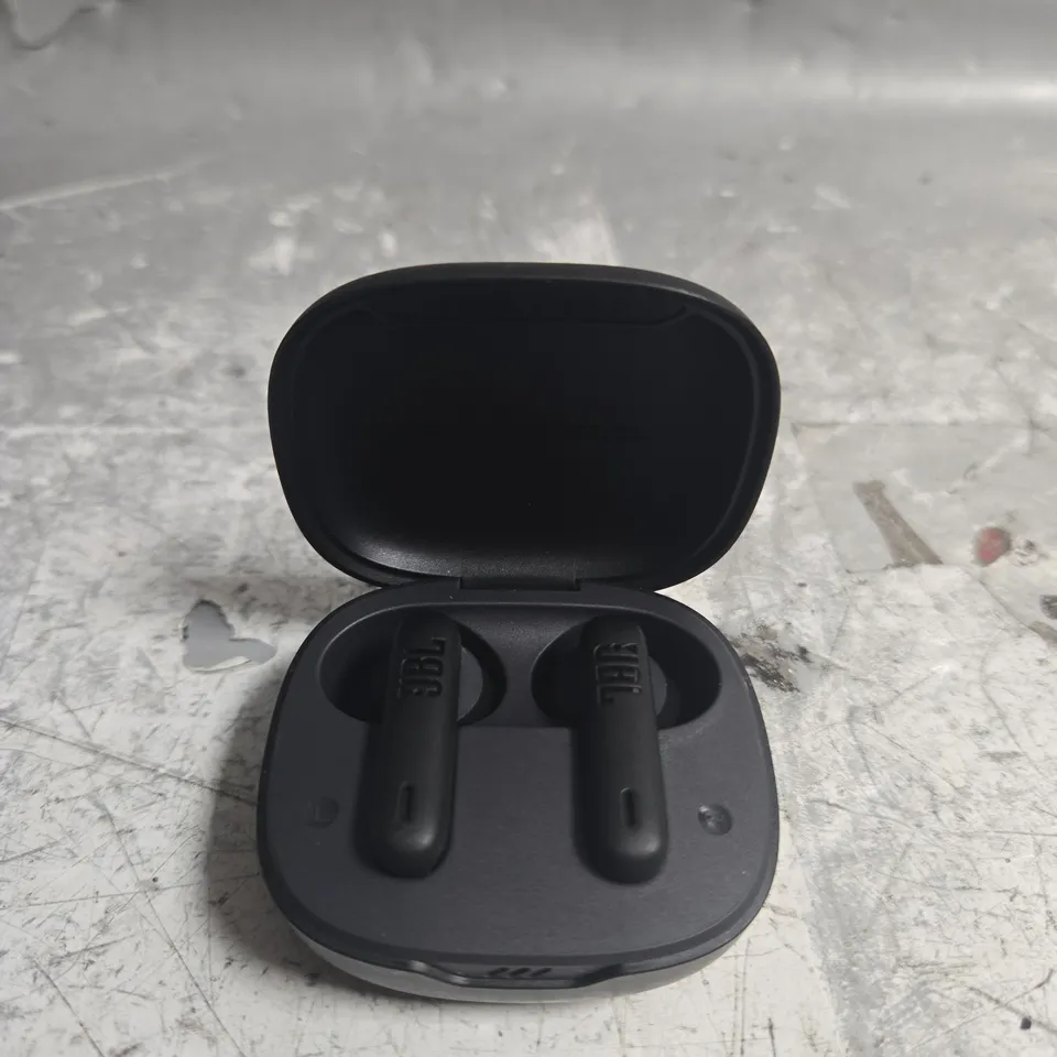 JBL WIRELESS EARBUDS