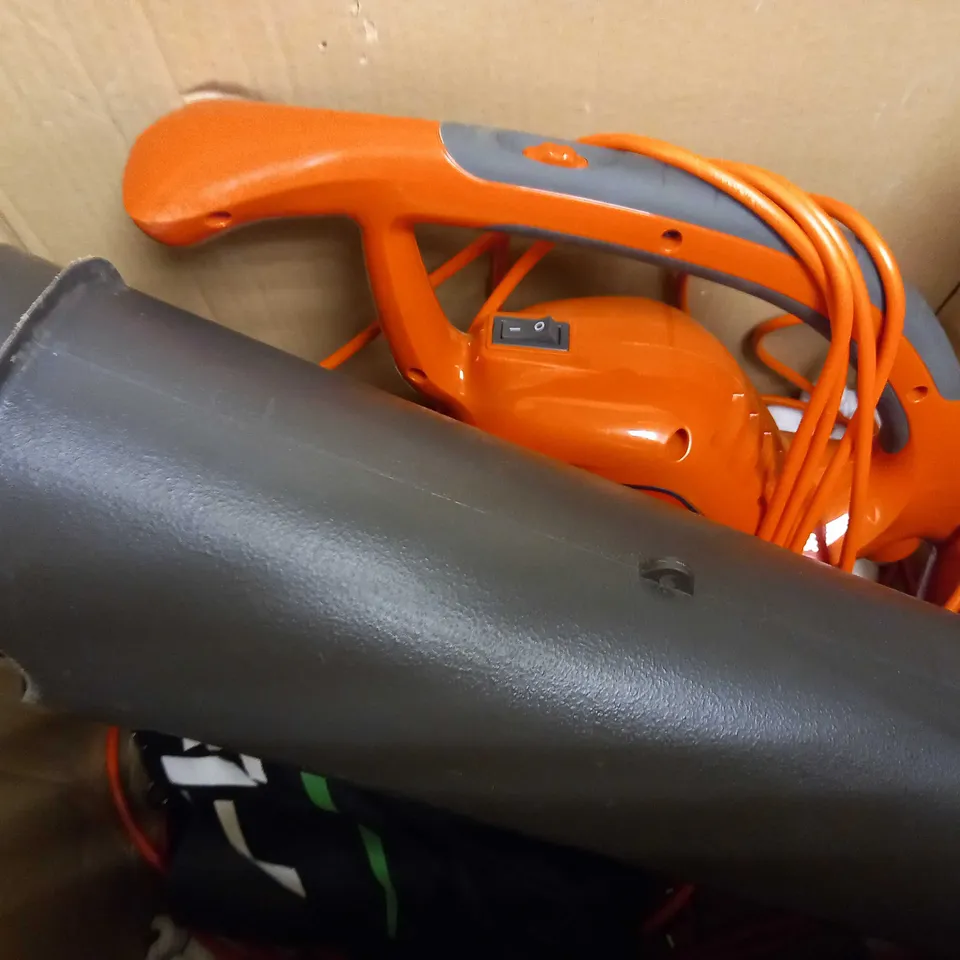 FLYMO POWERVAC 3000V ELECTRIC BLOWER