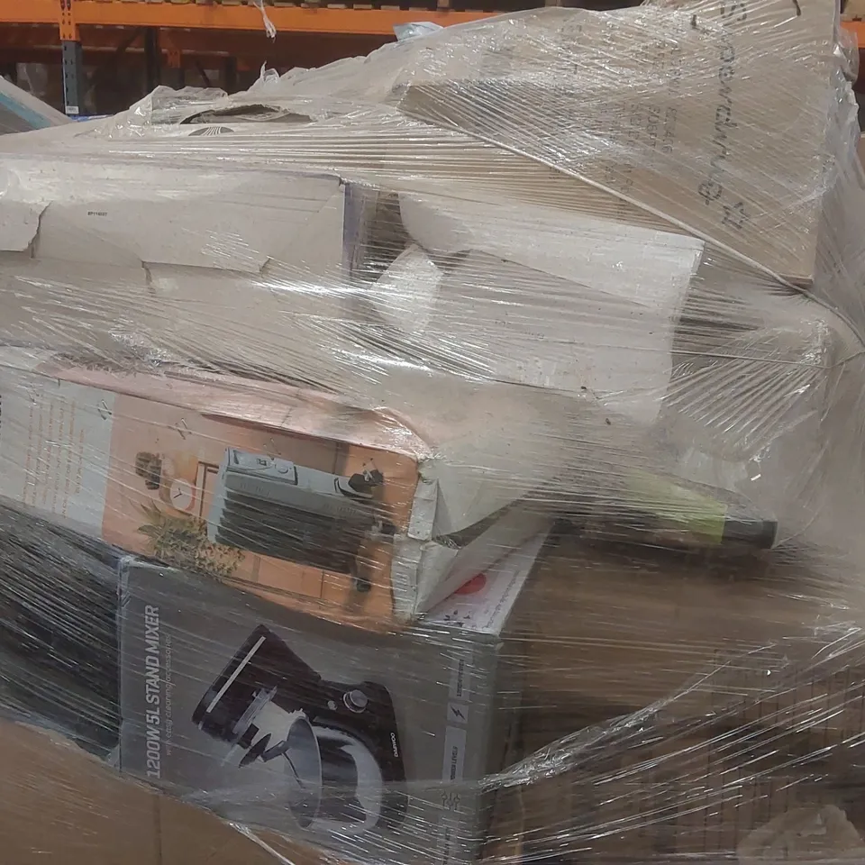 PALLET CONTAINING A VERY LARGE QUANTITY OF ASSORTED ELECTRIC ITEMS INCLUDING: DAEWOO 1500W OIL FILLED RADIATOR, 1200W 5L STAND MIXER ECT
