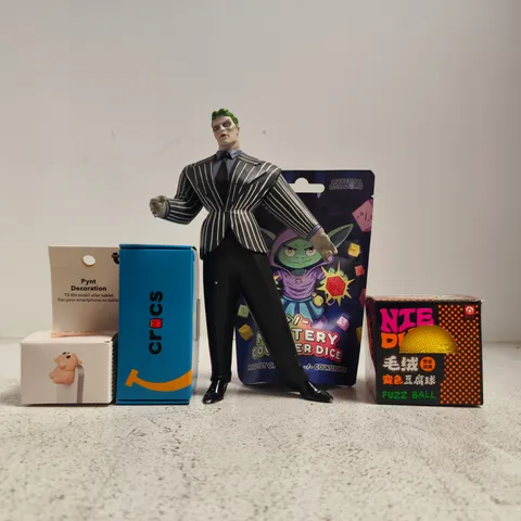 APPROXIMATELY 10 ASSORTED TOYS AND GAMES