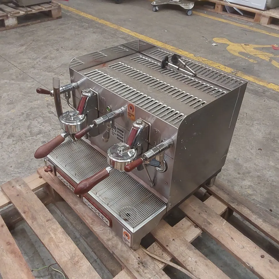 ELECTRA COMMERCIAL 2 GROUP COFFEE MACHINE