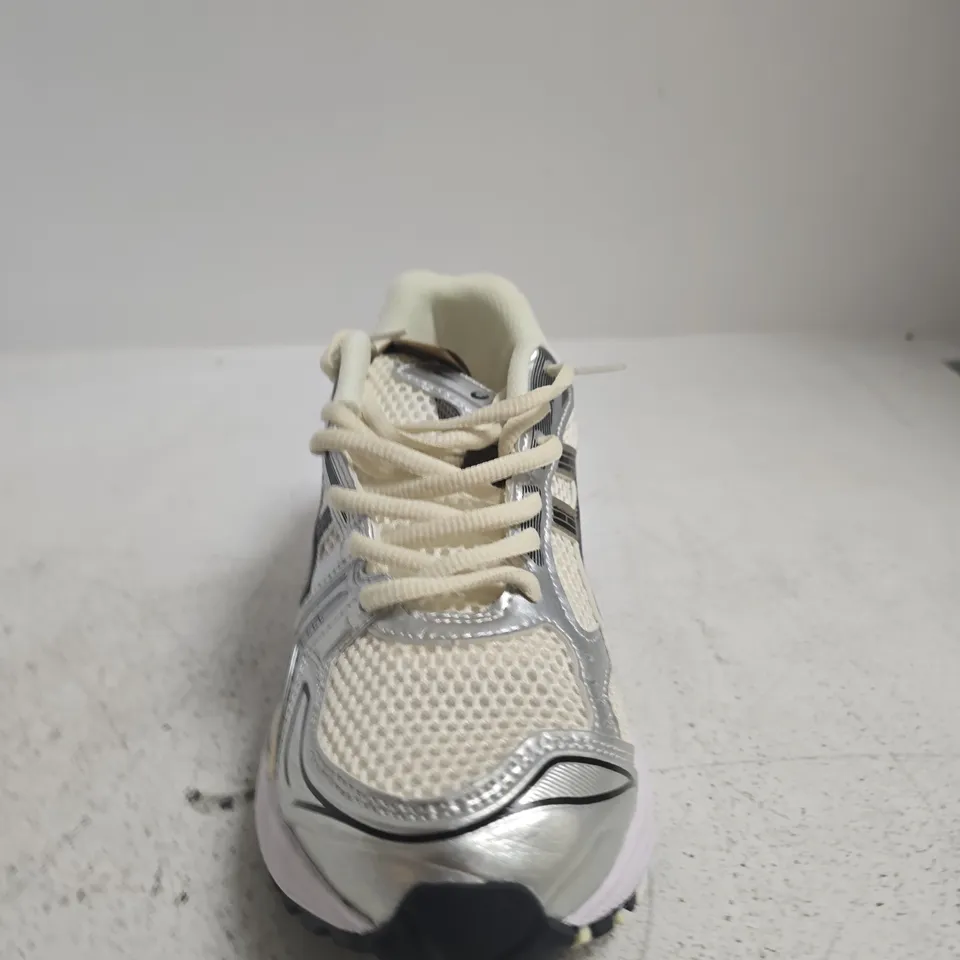 PAIR OF ASICS GEL-KAYANO 14 RUNNING SHOES – CREAM/BLACK, UK 8.5 (MEN)