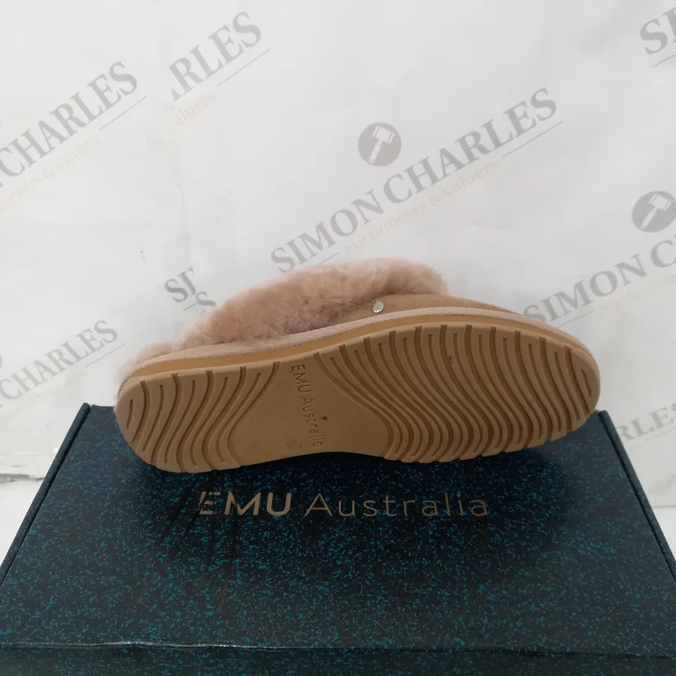 EMU AUSTRALIA JOLIE SLIPPERS - SIZE 4