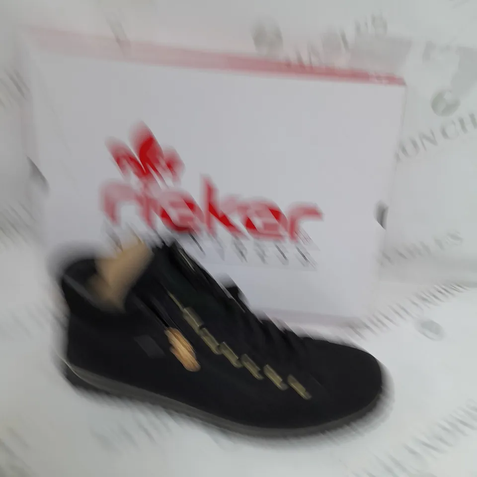 BOXED PAIR OF RIEKER WARM LINED BOOTIE IN BLACK SIZE 6.5