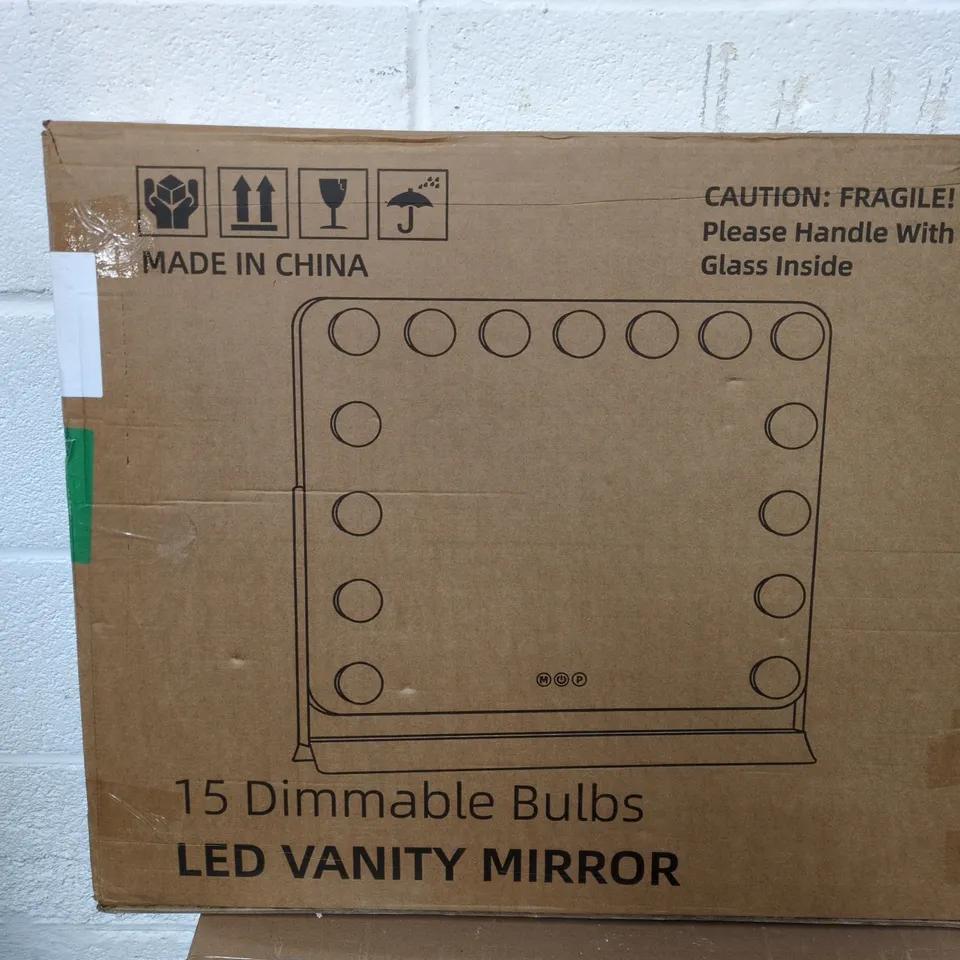 LED VANITY MIRROR WITH 15 DIMMABLE BULBS