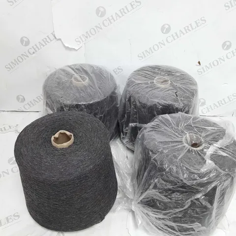 SET OF 4 GREY STRING