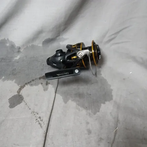 DAIWA BG 4000 SPINNING REEL – WITH BOX