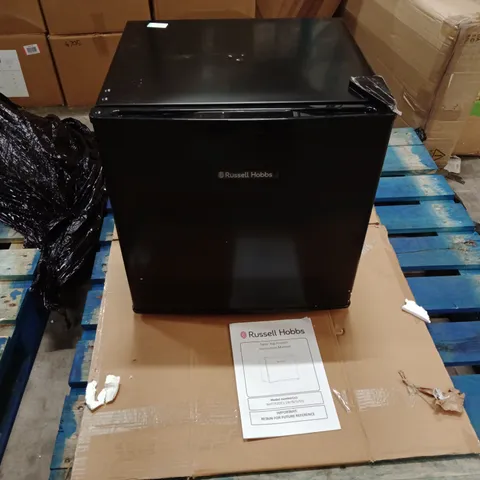 RUSSELL HOBBS TABLE TOP FREEZER – BLACK (TABLETOP APPLIANCE) (RHTTFZ0E1)