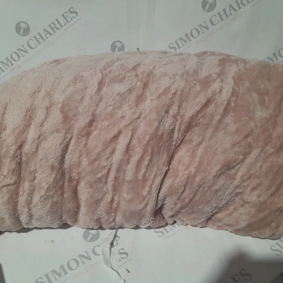 COZEE HOME VELVETSOFT HEATED THROW IN PINK