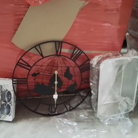 PALLET OF ASSORTED HOUSEHOLD GOODS AND PRODUCTS TO INCLUDE;CAT LITTER TRAY,CLOCK,FOOD WARMER