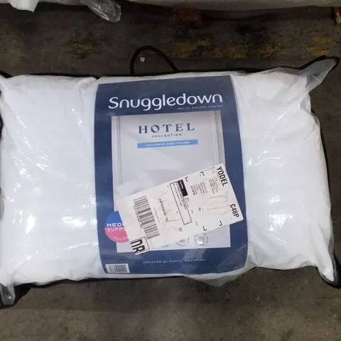 BAGGED SNUGGLEDOWN MEDIUM SUPPORT PILLOW