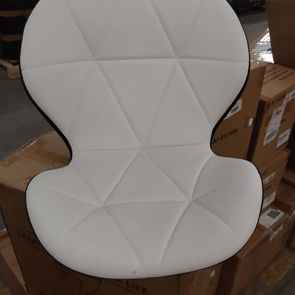 A BOXED BLACK AND WHITE OFFICE SWIVEL CHAIR