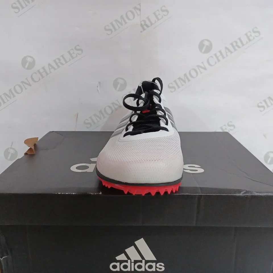 ADIDAS DISTANCESTAR TRACK SHOES IN WHITE - UK 7 1/2 