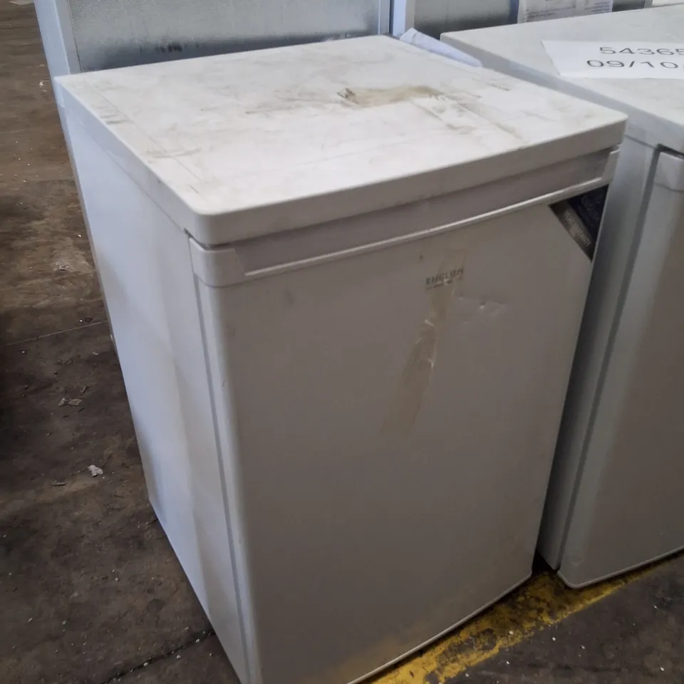 ENGLISH ELECTRIC UNDERCOUNTER FRIDGE WITH ICE BOX 55CM