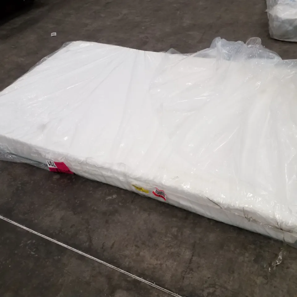 QUALITY BAGGED 4' SMALL DOUBLE 15cm MEDIUM MEMORY FOAM MATTRESS 