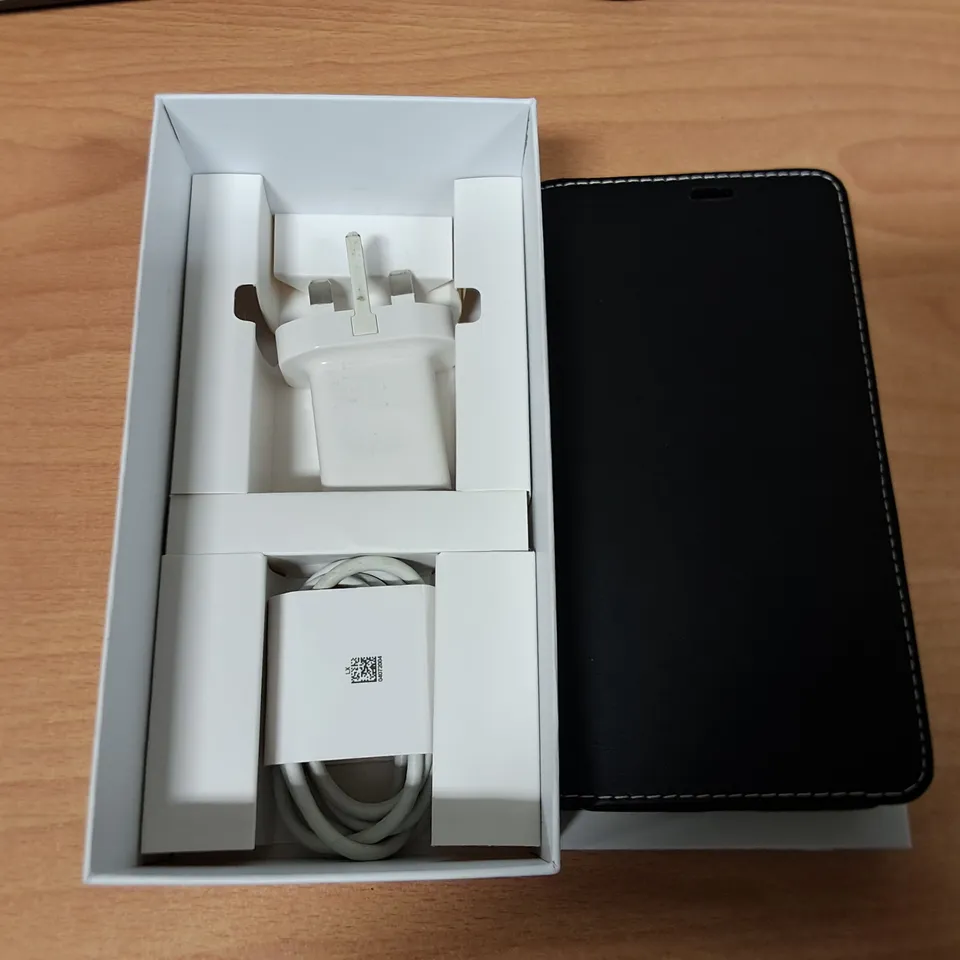 BOXED HUAWEI NOVA 10 8GB/128GB IN STARRY BLACK - NCO-LX1