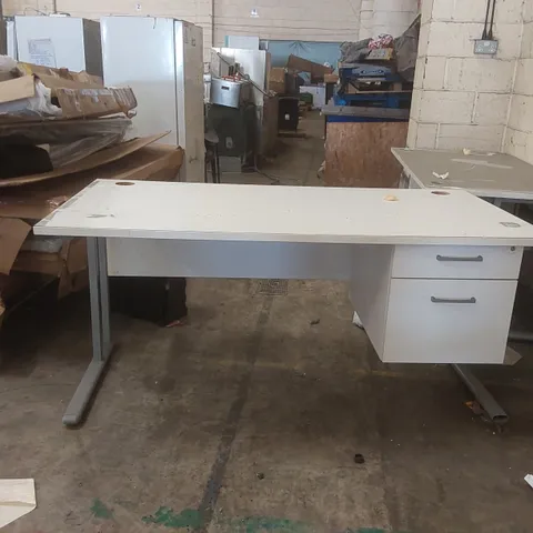 WHITE OFFICE DESK WITH INTEGRATED RIGHT-HAND TWO-DRAWER PEDESTAL