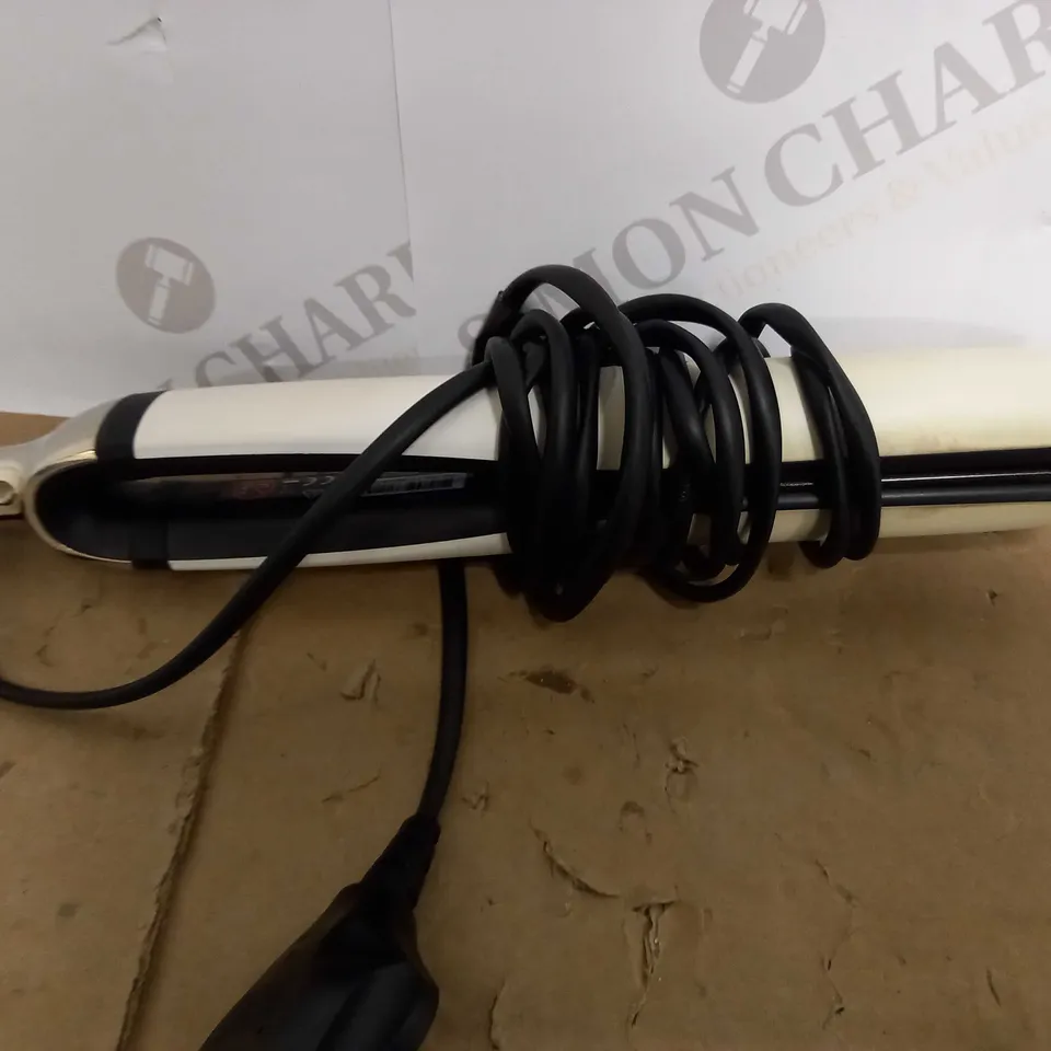 GHD PLATINUM+ STYLER PROFESSIONAL SMART HAIR STRAIGHTENERS