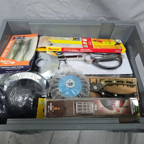 APPROXIMATELY 20 ASSORTED HOUSEHOLD ITEMS TO INCLUDE FISHING BAIT, SCISSORS AND PLIERS