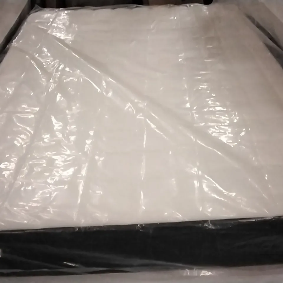 BAGGED MATTRESS - APPROXIMATELY 150X200CM