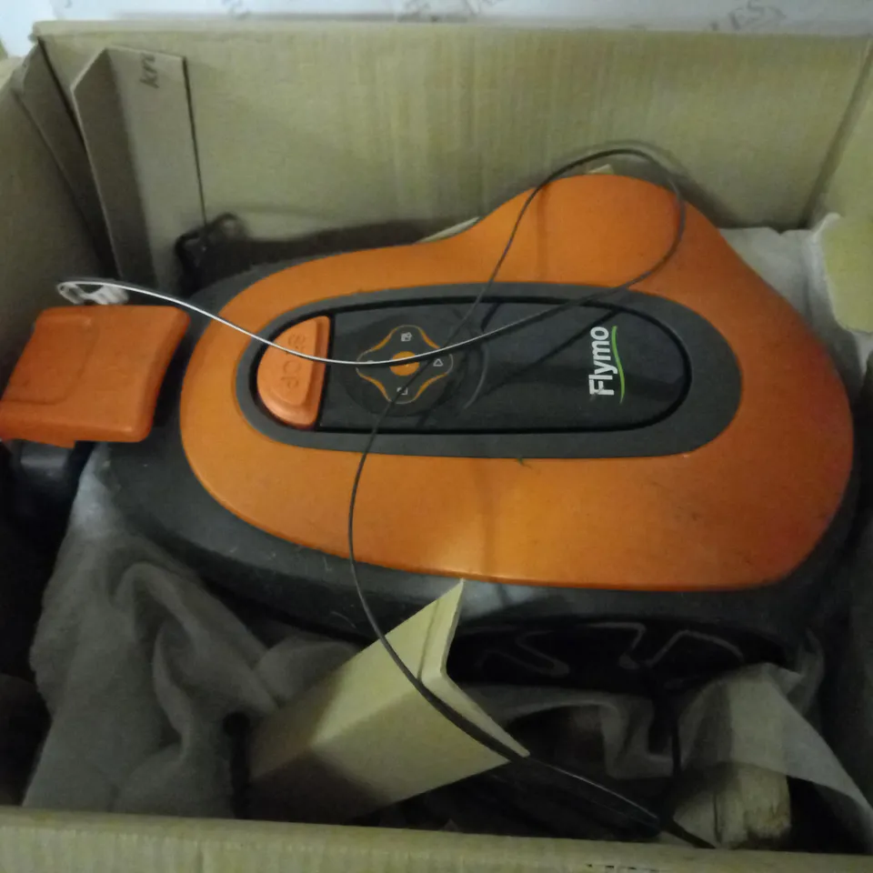 FLYMO EASILIFE 150 GO ROBOTIC LAWNMOWER