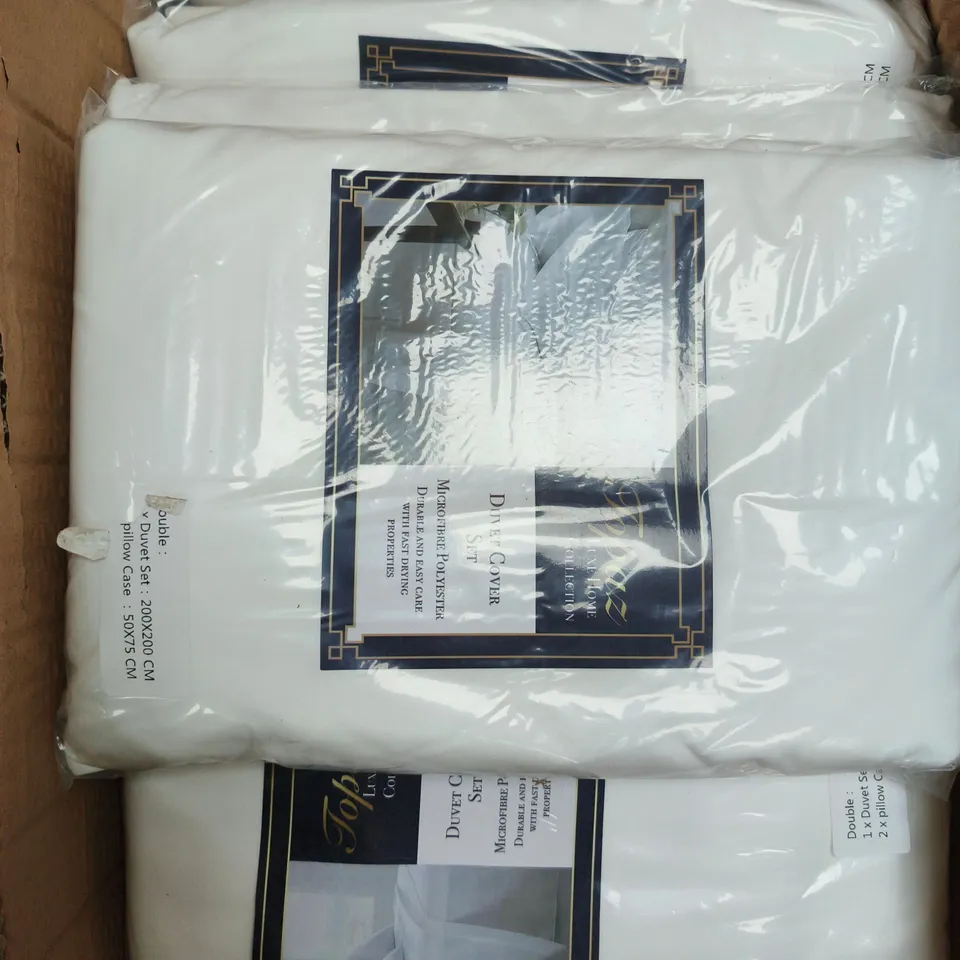 APPROXIMATELY 10 TOPAZ LUXE HOME COLLECTION DUVET COVER SETS - DOUBLE