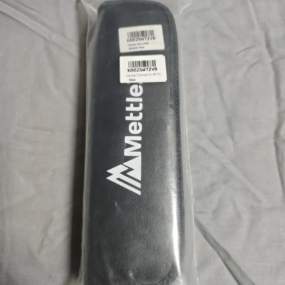 APPROXIMATELY 19 METTEZ DENTAL KIT, 4 PIECES, IN BLACK CASE