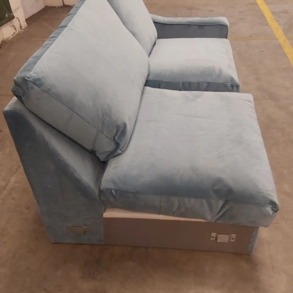 QUALITY DESIGNER BLUE VELVET CORNER SOFA SECTION