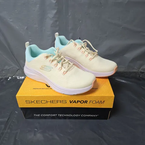 SKECHERS VAPOUR FOAM TRAINERS - WHITE - SIZE 6