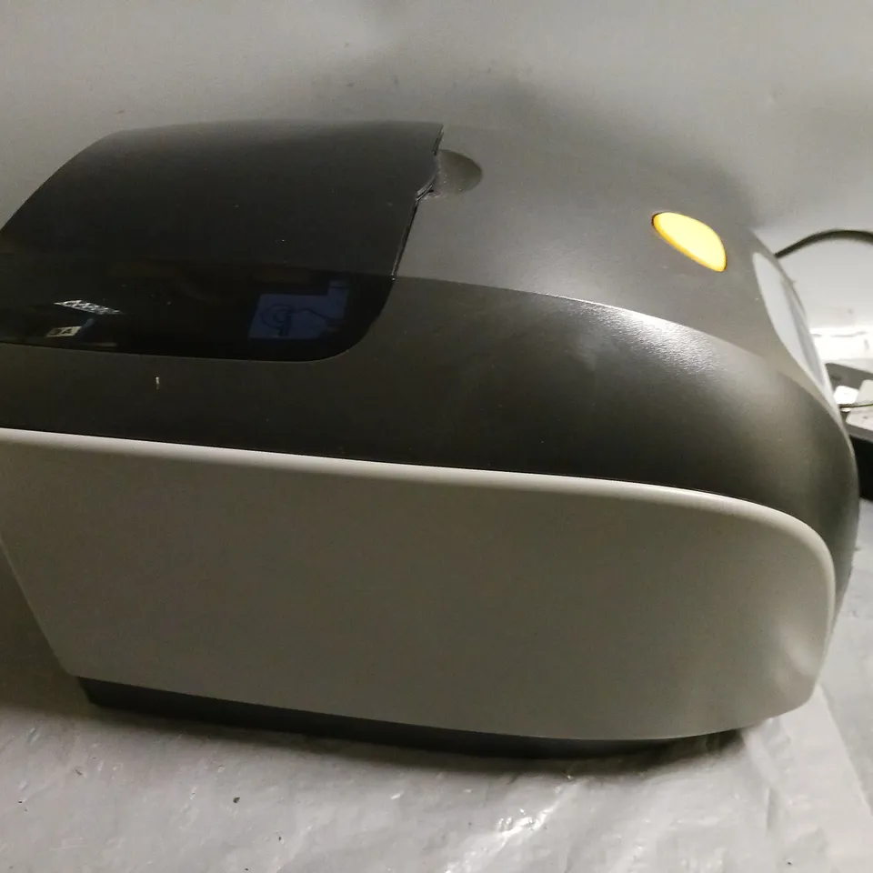 UNBOXED ZEBRA ZXP SERIES 1 PRINTER