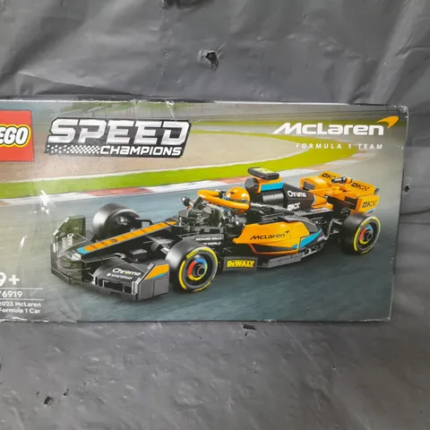 BOXED LEGO SPEED CHAMPION 2023 MCLAREN F1 RACE CAR - 76919