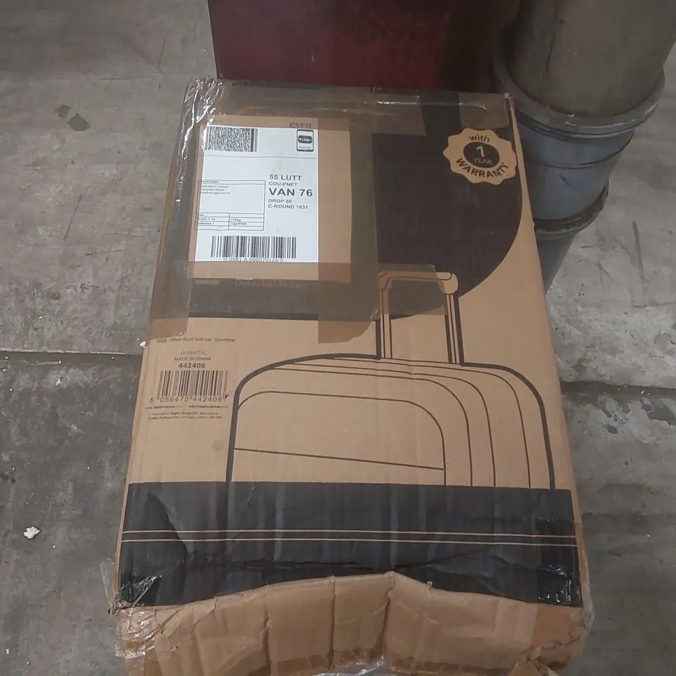 BOXED LUGG TRAVEL SUITCASE