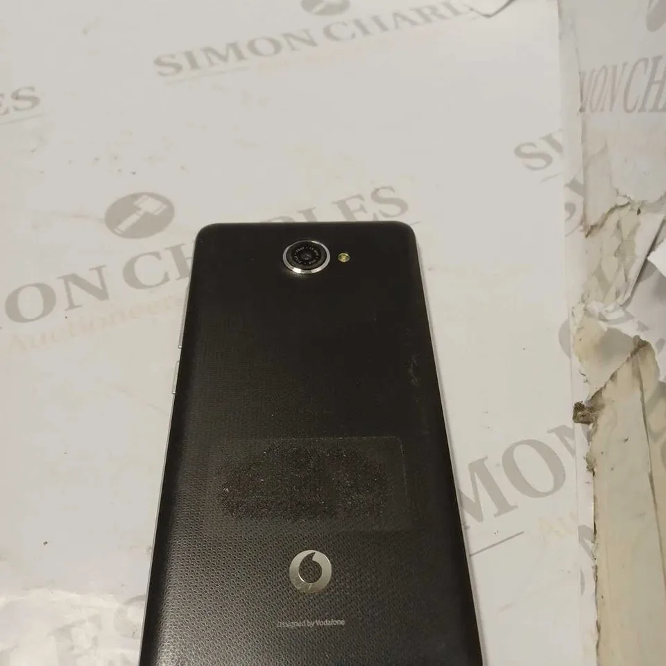 PHONE DESIGNED BY VODAFONE 13MPX HDR F/2.0 PDAF