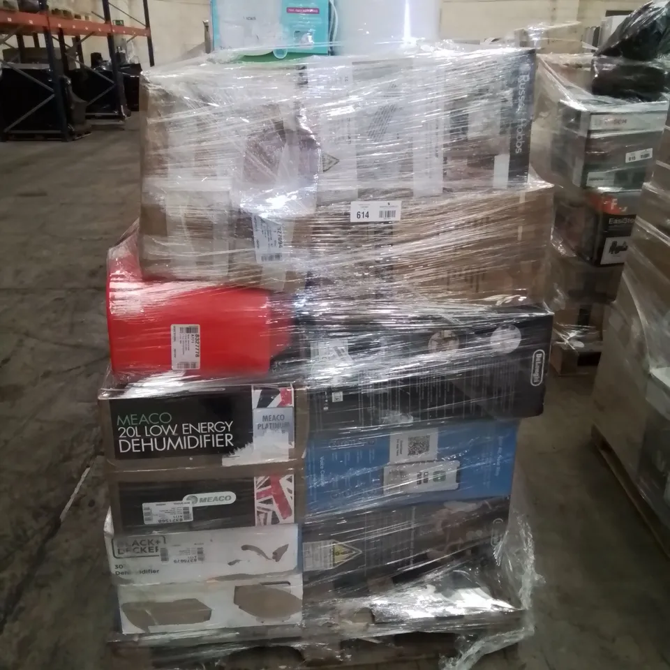 PALLET OF APPROXIMATELY 29 UNPROCESSED RAW RETURN HOUSEHOLD AND ELECTRICAL GOODS TO INCLUDE;