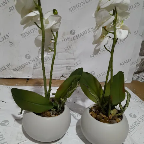 FAUX FLOWERS IN POT