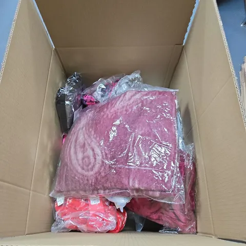 BOX OF APPROXIMATELY 20 ITEMS OF CLOTHING , SHOES AND ACCESSORIES  IN VARIOUS STYLES , SIZES AND COLOURS