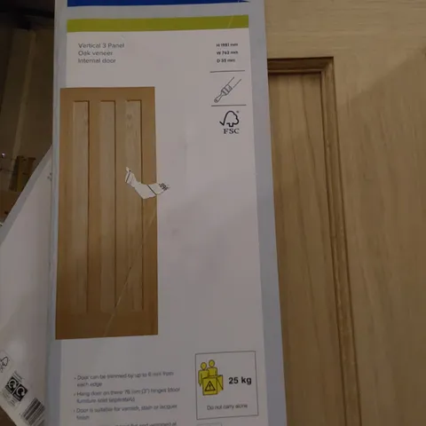 OAK VENEER VERTICAL 3 PANEL INTERNAL DOOR 1981 × 762mm