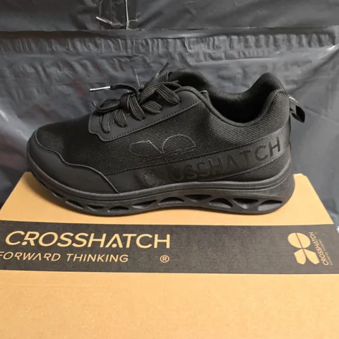 CROSSHATCH MEN'S TRAINERS – BLACK, UK 9 (EU 43)