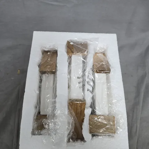 SET OF 3 CERAMIC AND WOOD LED HOUSES