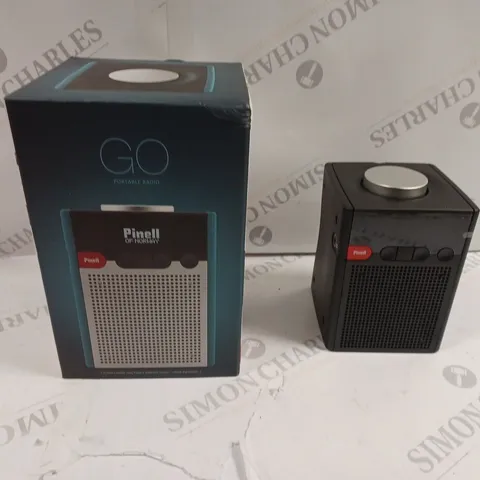 GO PORTABLE RADIO PINELL OF NORWAY 