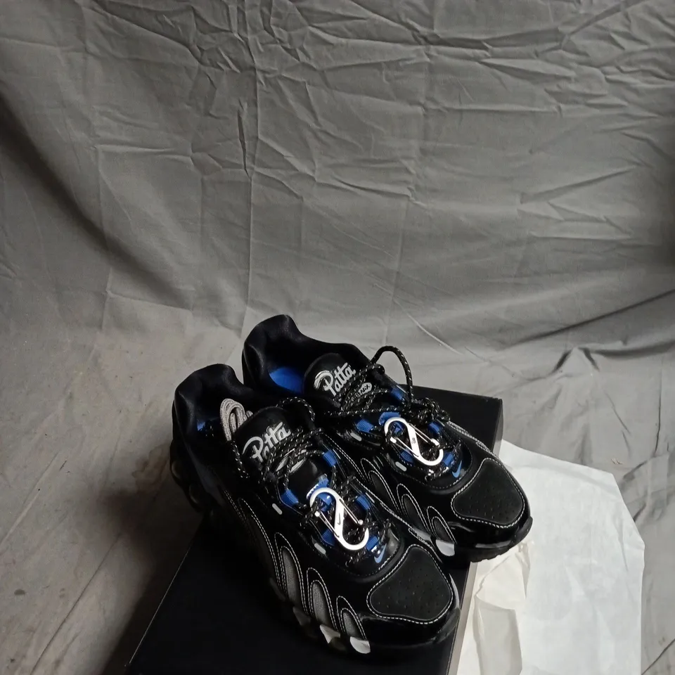 NIKE AIR MAX DN8 SP SNEAKERS - BLACK/BLUE, WITH BOX UK 8