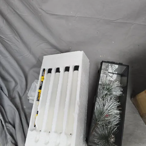 SARA BY SARA DAVIES FAUX CANDLE DISPLAY